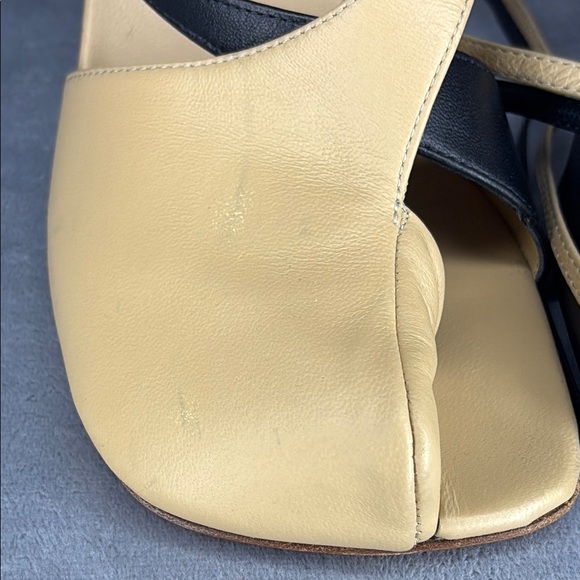 🔥🔥🔥Awake Black and Yellow Heels with Ankle Straps Size: 9-9.5US/ 40EU🔥🔥🔥 - Picture 10 of 10